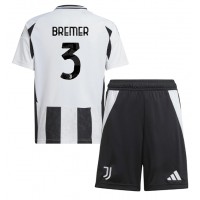 Camisa de Futebol Juventus Gleison Bremer #3 Equipamento Principal Infantil 2024-25 Manga Curta (+ Calças curtas)